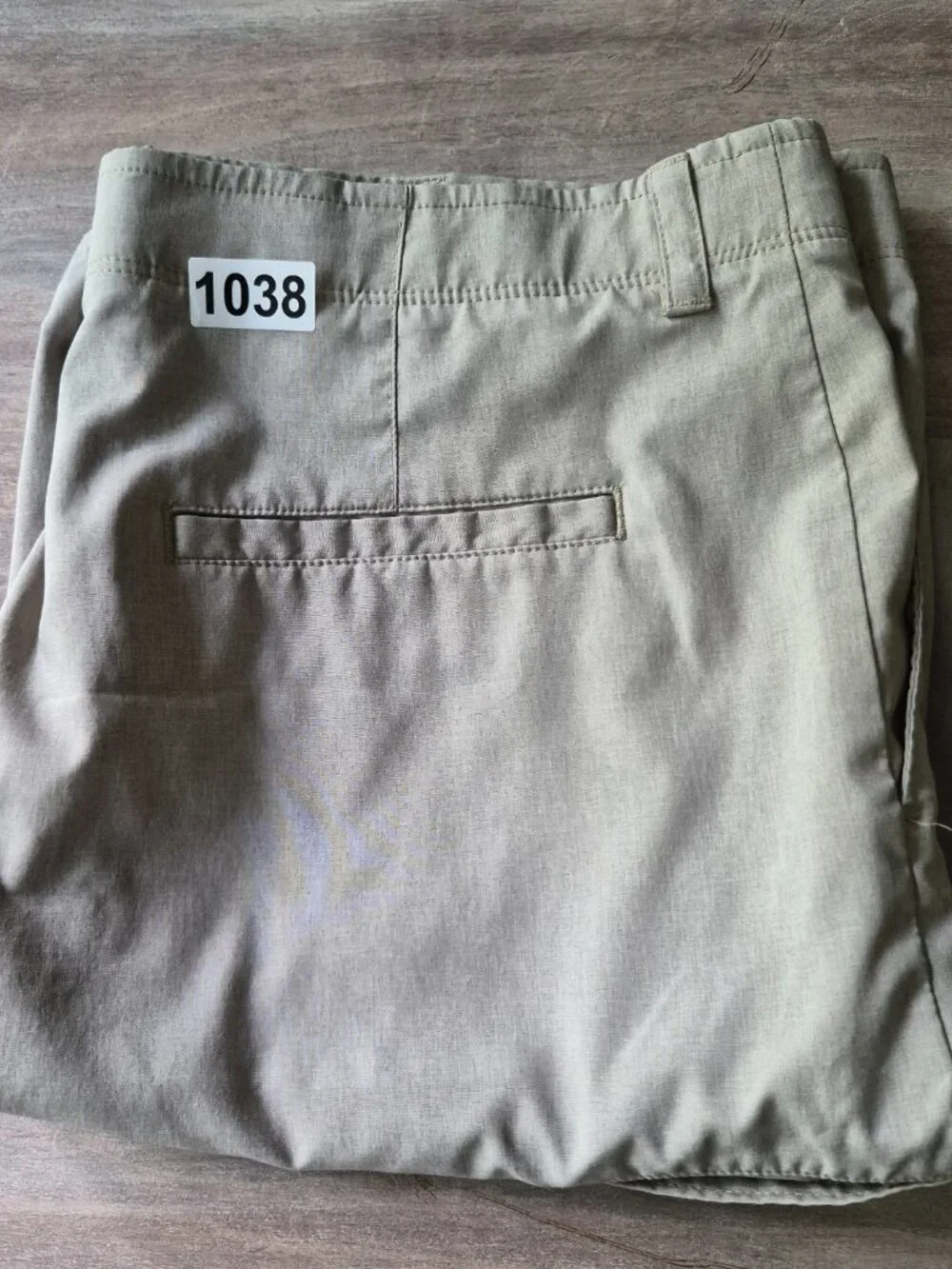 Jack Nicklaus Men's Khaki Golf Shorts Waist 38 Flat Front Casual Beige
